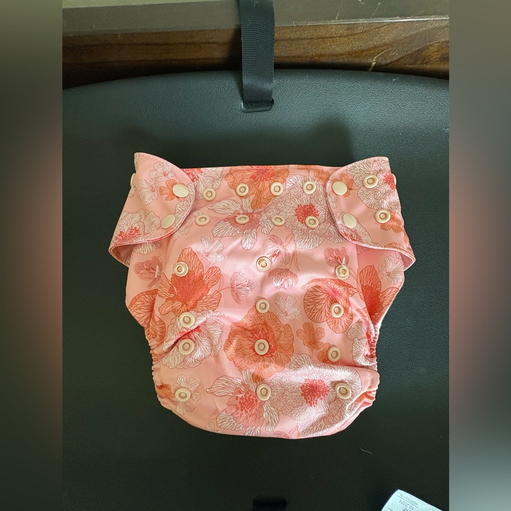 NWOT Petite Crown Trima PLUS cloth diaper